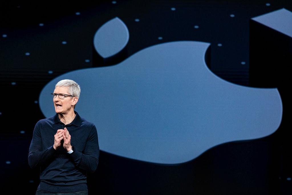 Apple: Từ bờ vực phá sản đến đỉnh vinh quang Apple1