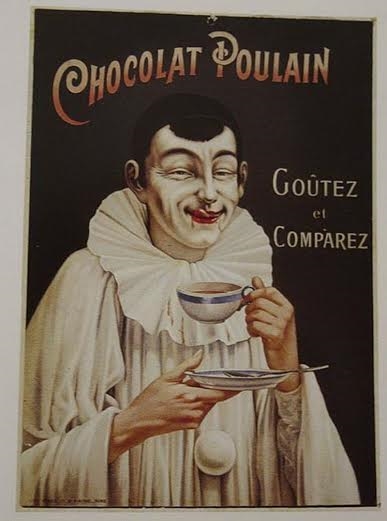 Thay vì quảng cáo sô cô la, hãng này nên chuyển sang làm poster phim ma cà rồng.